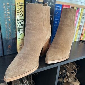 Marc Fisher Dark Brown Matter Pointed Toe Chelsea Western Bootie Size 6